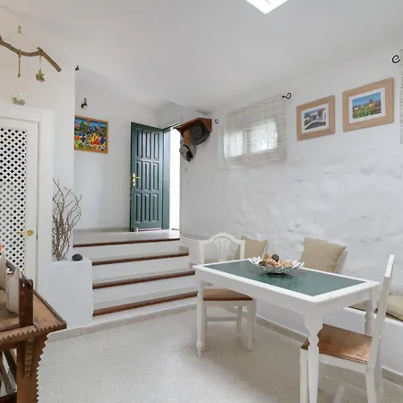 Estudio Tegoyo Appartement